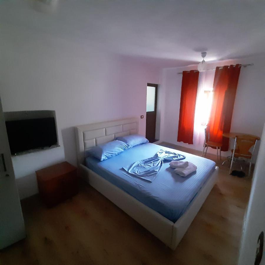 Hotel Kulla E Vjeter Koman Pokój zdjęcie