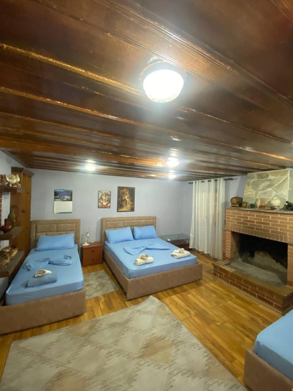 Hotel Kulla E Vjeter Koman Zewnętrze zdjęcie
